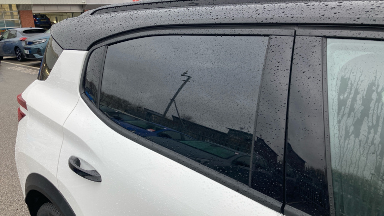 Vauxhall Frontera 83kW GS 44kWh 5dr Auto Electric Estate